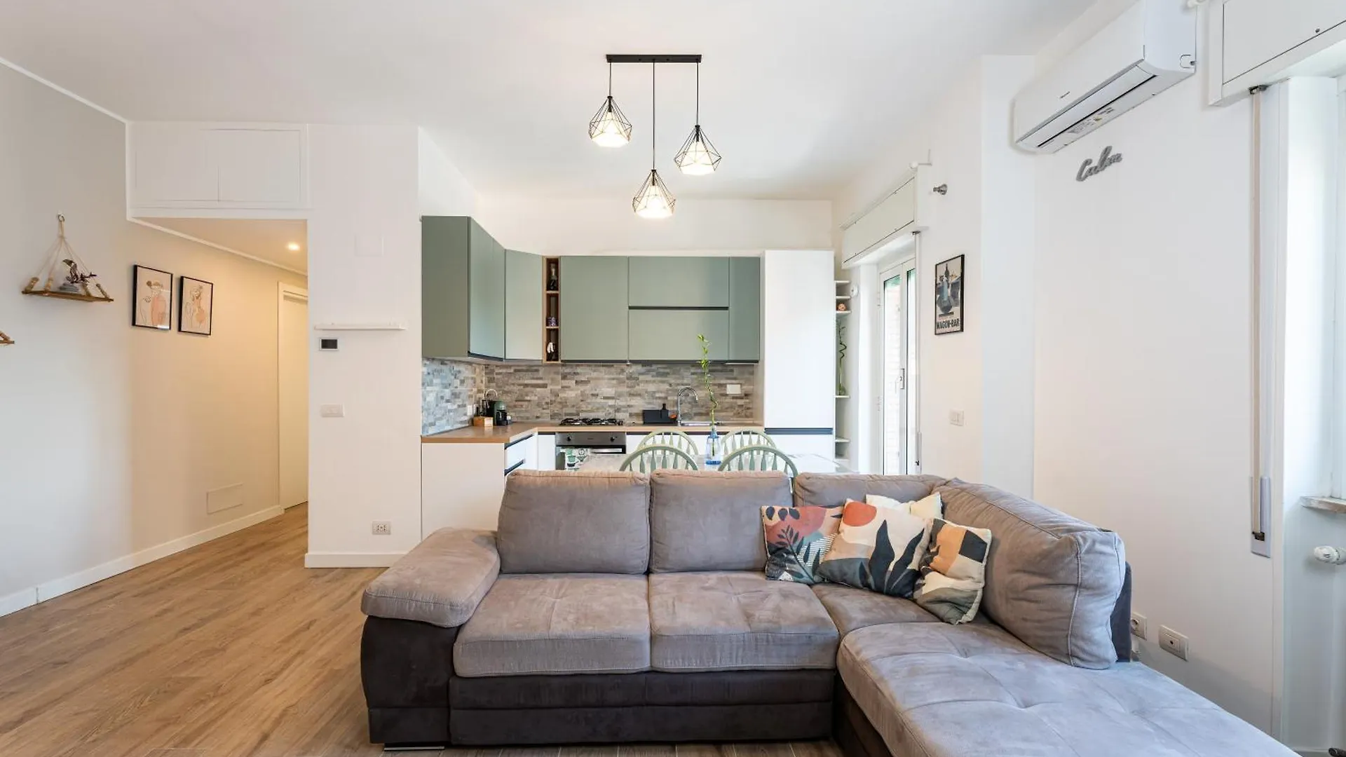 Apartment Casa Dei Girasoli - Metro C Mirti Rome