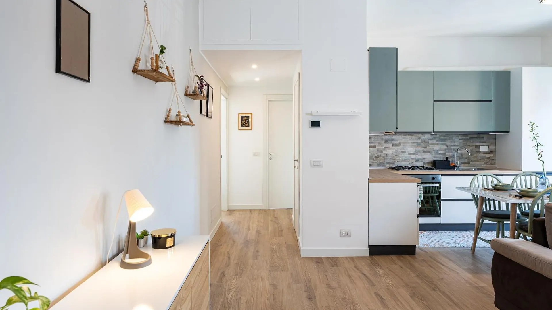 Casa Dei Girasoli - Metro C Mirti Rome Apartment